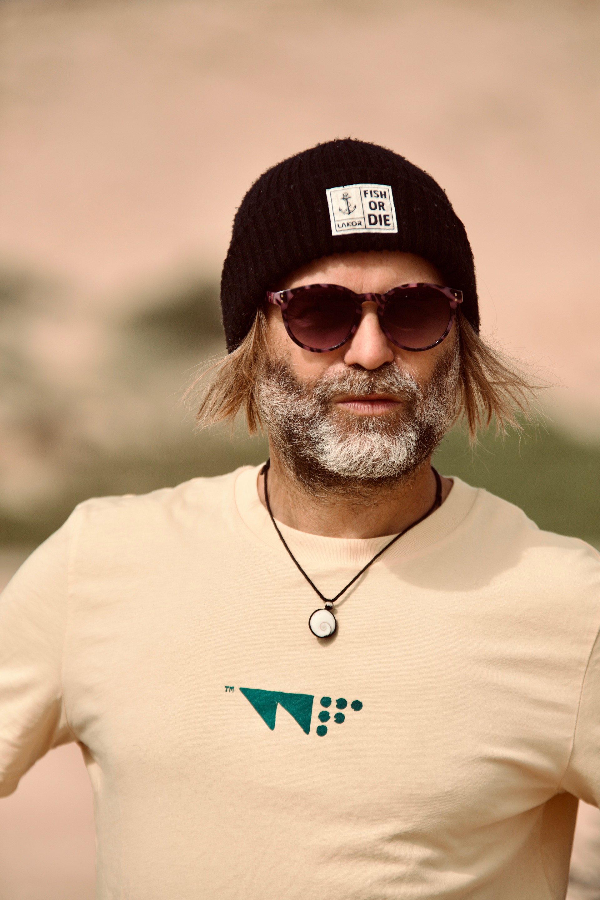 WF LOGO T _ man