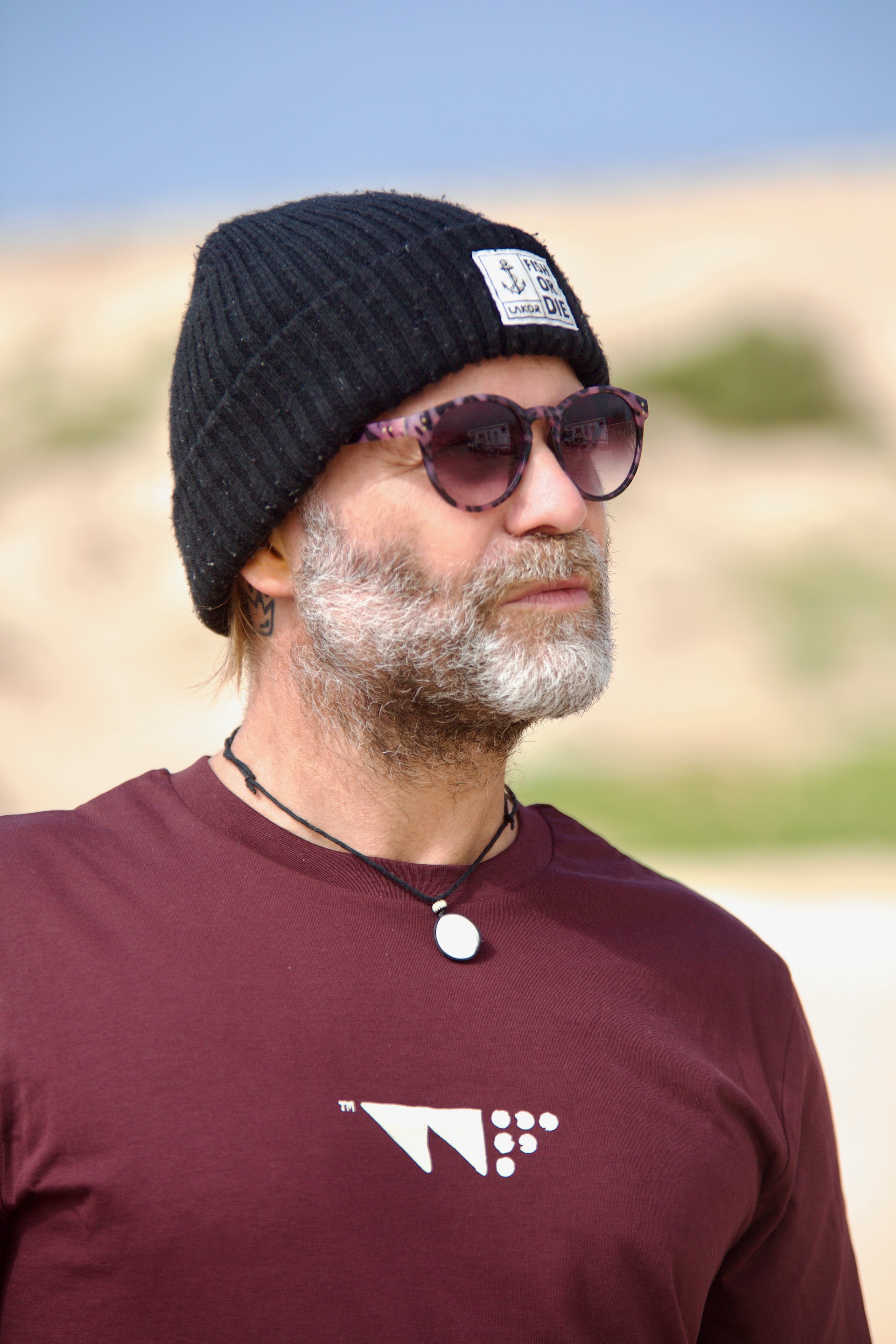 WF LOGO T _ man